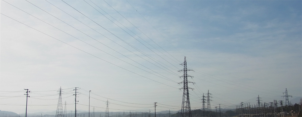 電線は続くよどこまでも