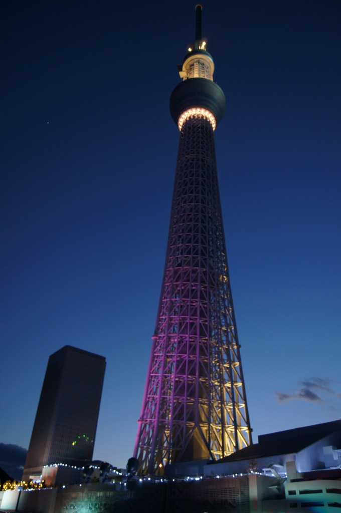 夕闇せまる