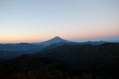 早朝の富士山
