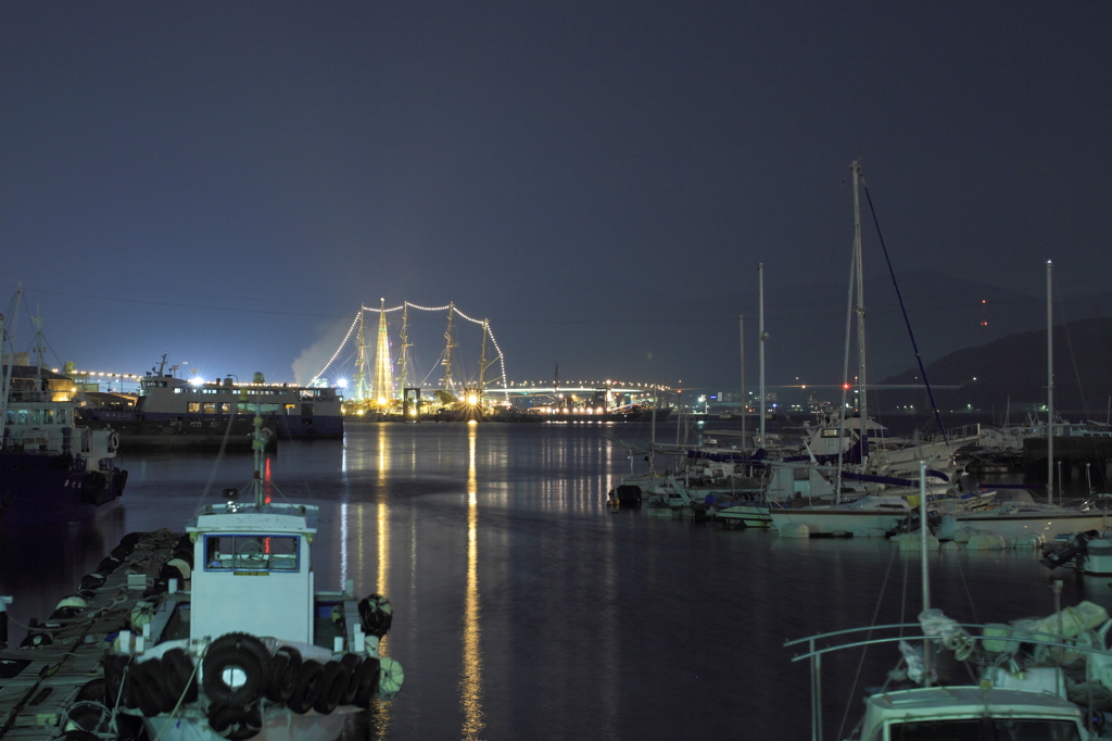 港の夜