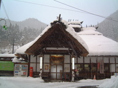 雪が降る