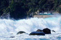 波浪注意報発令中