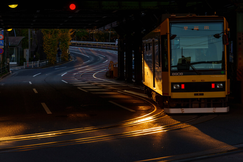 ゆく電車くる電車 1/3