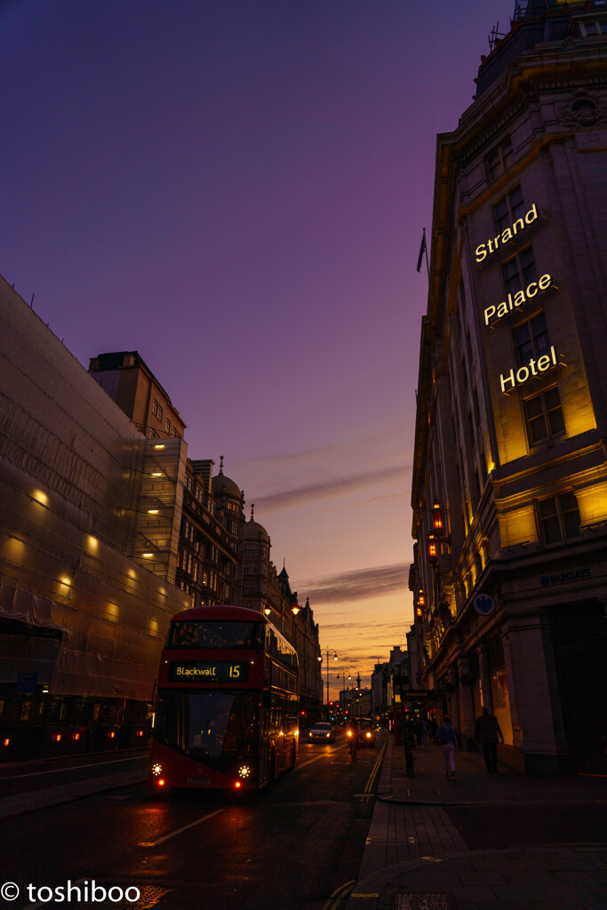 CITY OF LONDON 2/10