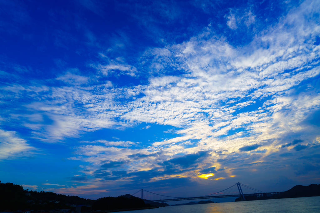 瀬戸の夜明け