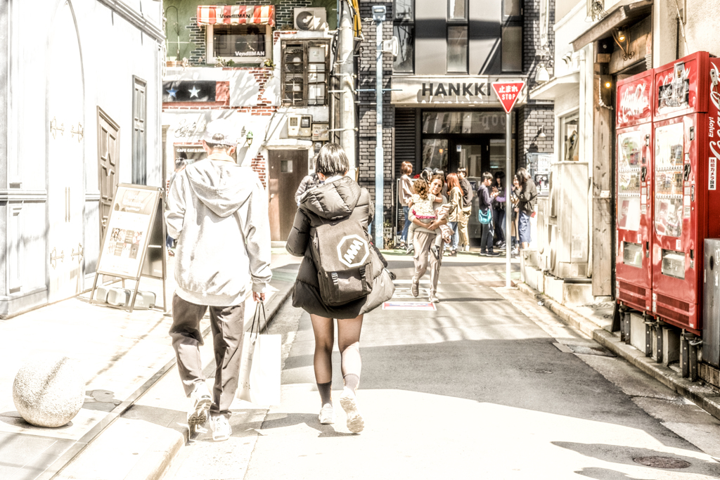 ひかりの街角
