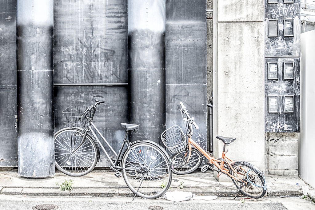 鉄カベと自転車