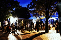 夜の帳とＪＡＺＺと人々と