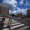 暑いトタン屋根の様な歩道（2012MEMORIES）