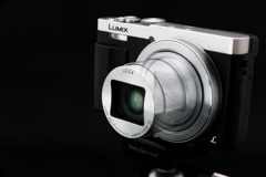Super zoom compact digital camera TZ70