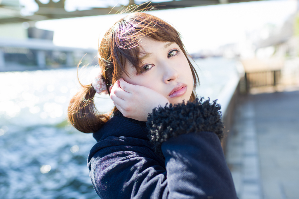 川面を揺らす風にふかれて