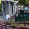 トロッコのあるダム