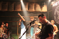 90east LIVE  09/11/2010