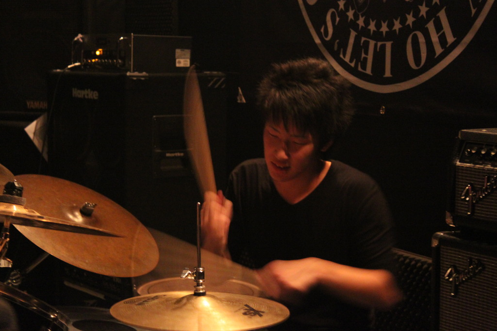 90east LIVE 13/11/2010