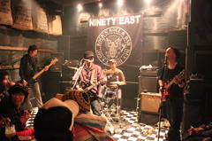 90east LIVE  09/11/2010