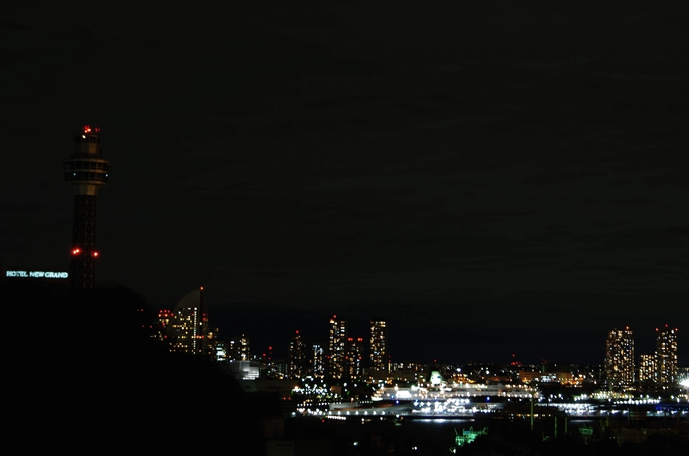 梅雨の晴れ間の夜景編　by　mimikura