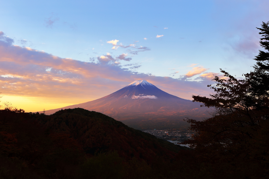 峠の朝