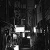 夜の路地裏