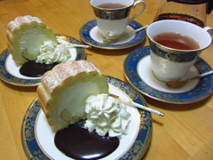 今日のデザート（プレミアムロール）