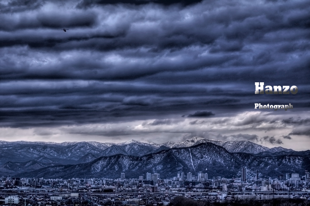 CLOUDY TOWN