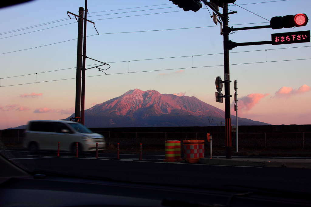 世界の車窓から～桜島夕日版～