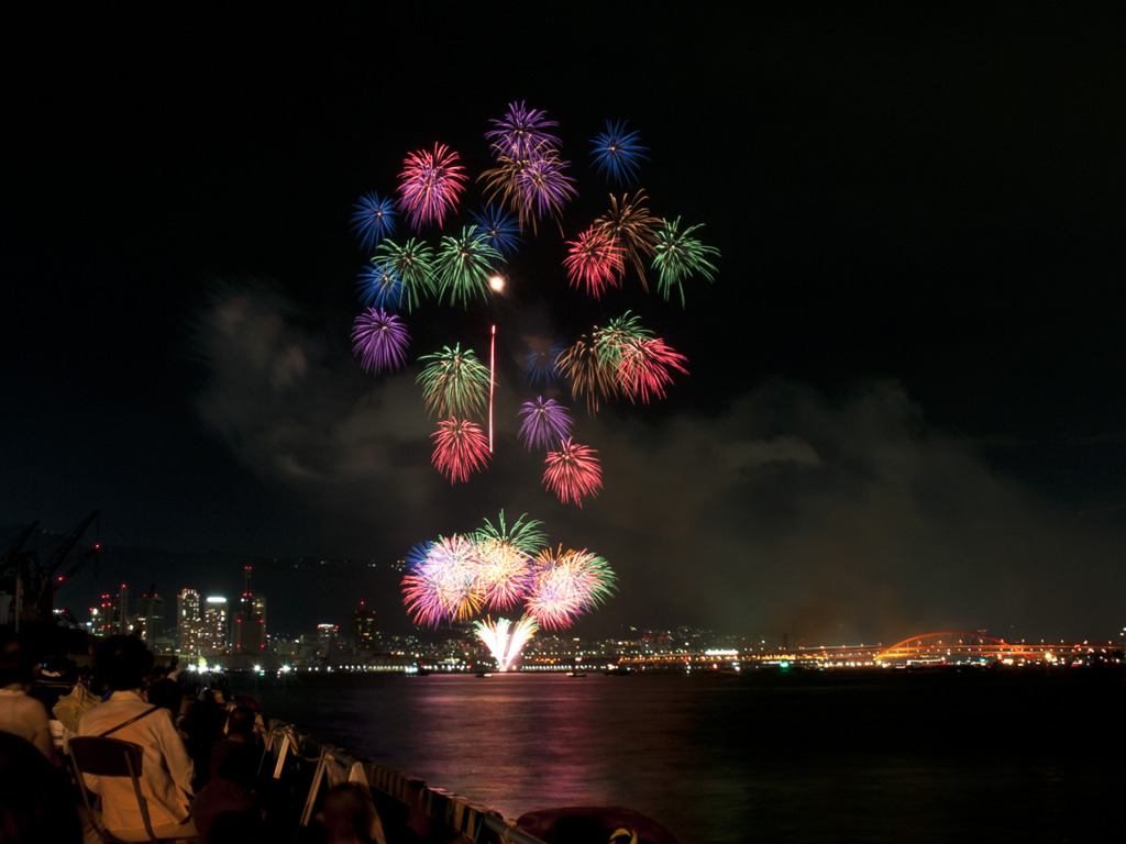 港神戸に花が咲く