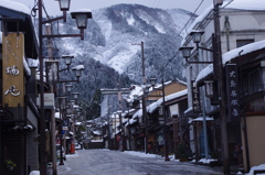 木彫りでおなじみ八日町通り！