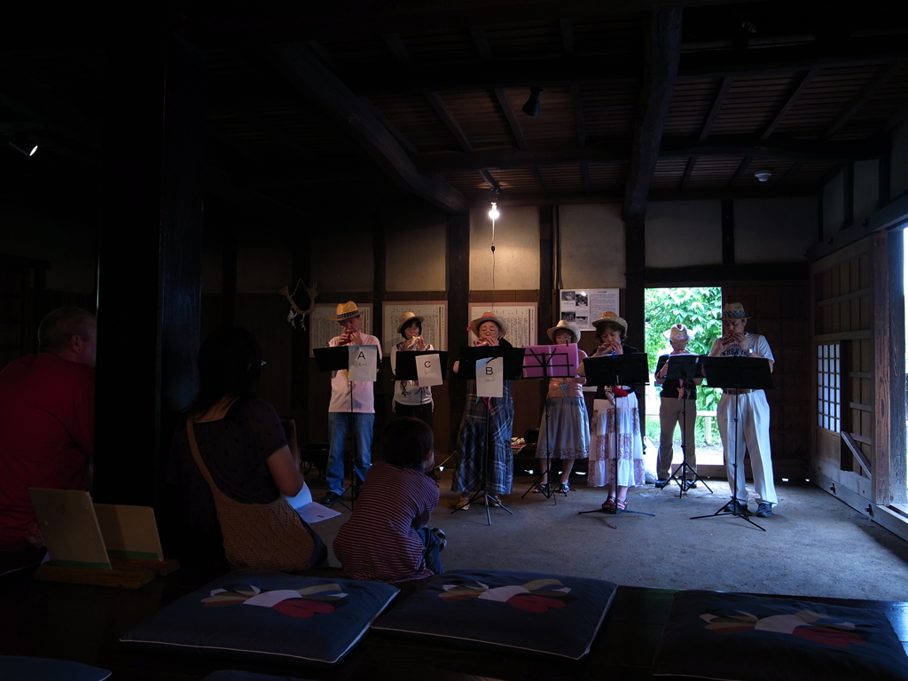 郷土民家園　オカリナ演奏