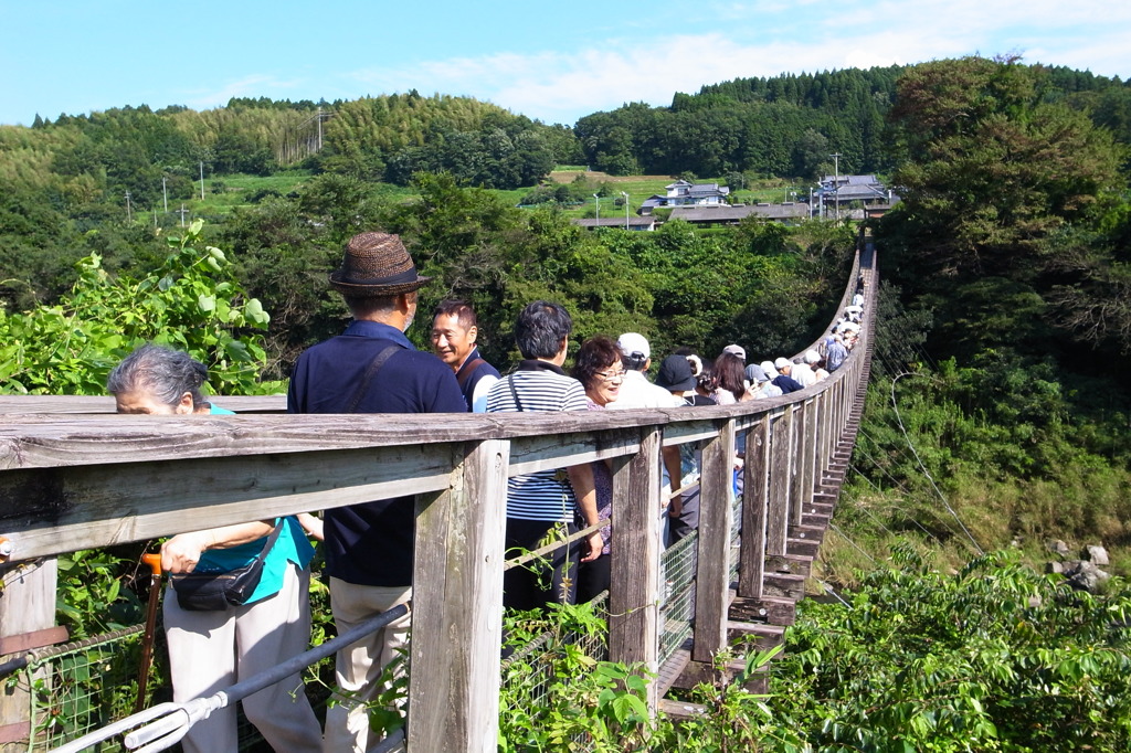 原尻の吊橋
