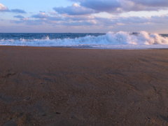 夕暮れの　恋路ヶ浜
