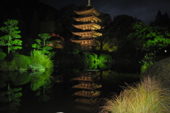 瑠璃光寺　五重塔