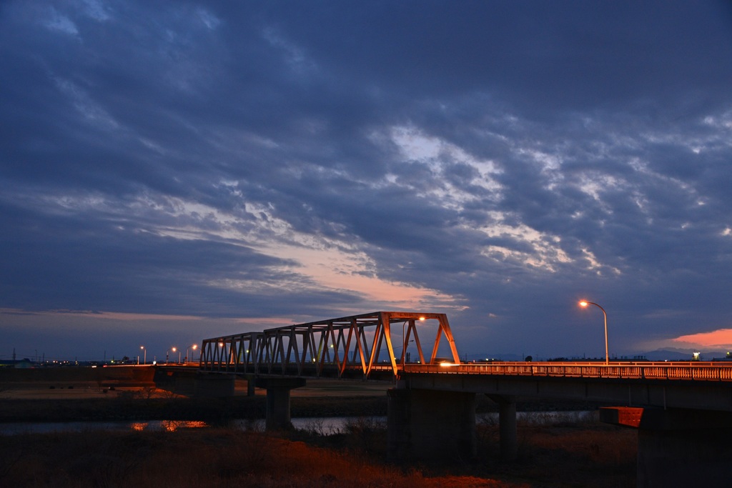 黄昏れ橋