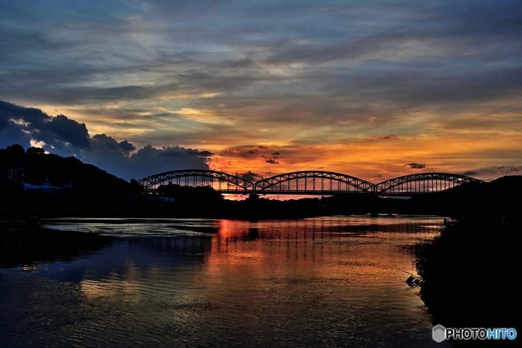 三連アーチ橋