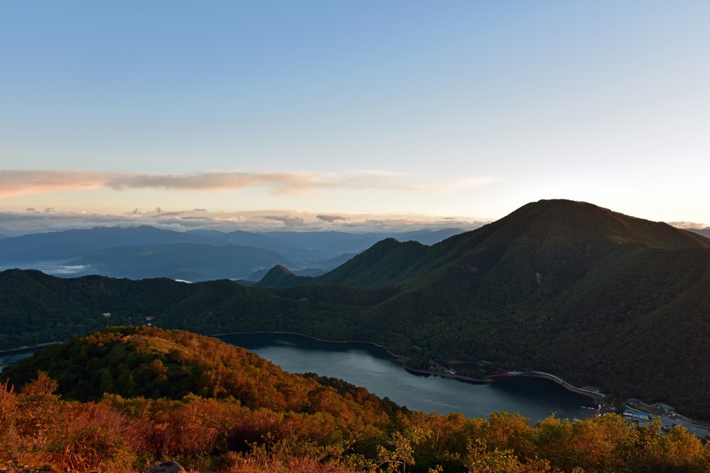 早暁の大沼