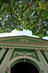 Green & Green