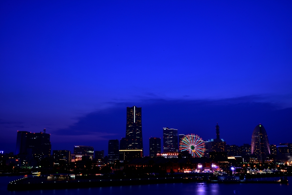 横浜夜景散歩　地上の星が瞬く頃