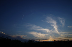 青空が暮れる