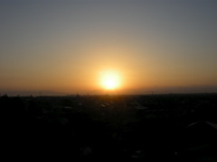 昇る太陽