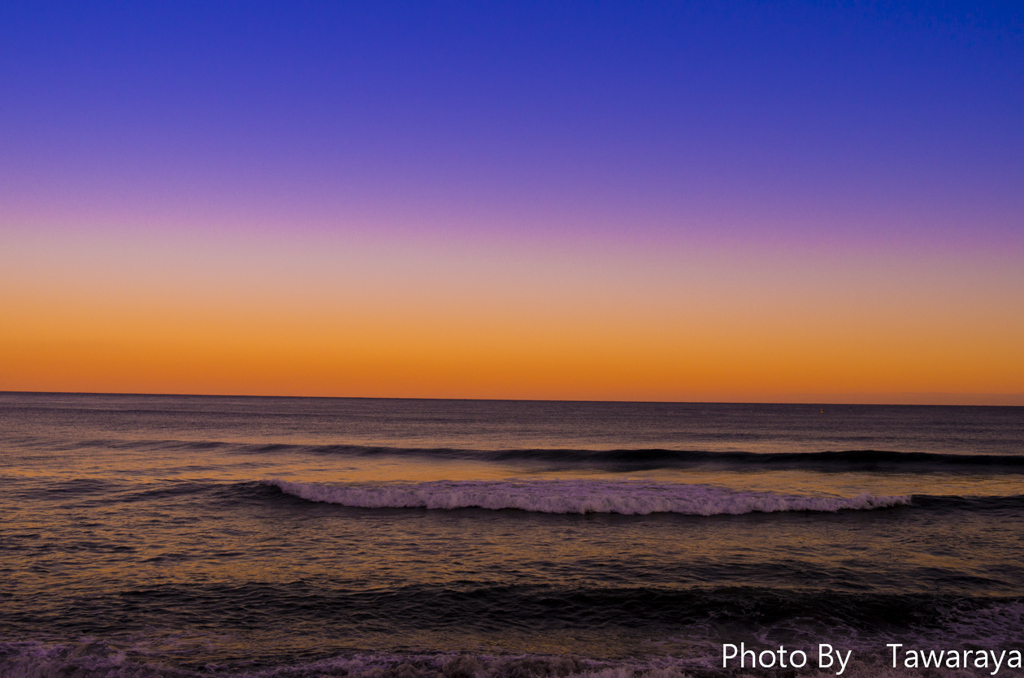 夕焼けの海