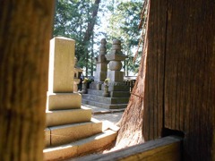 恵林寺の信玄公墓所