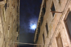 サンマルコ広場の月（ベニス）