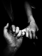 夫婦の手