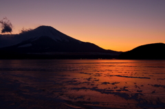 山中湖の夕景