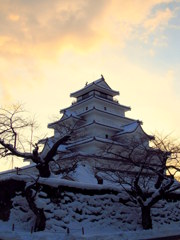 冬の夕暮れ　鶴ヶ城