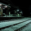 雪の無人駅