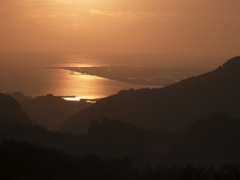 干拓地の夕景