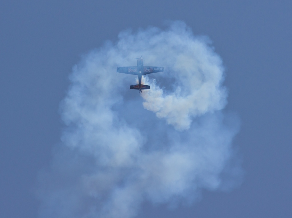 Ｒｅｄ　Ｂｕｌｌ　３