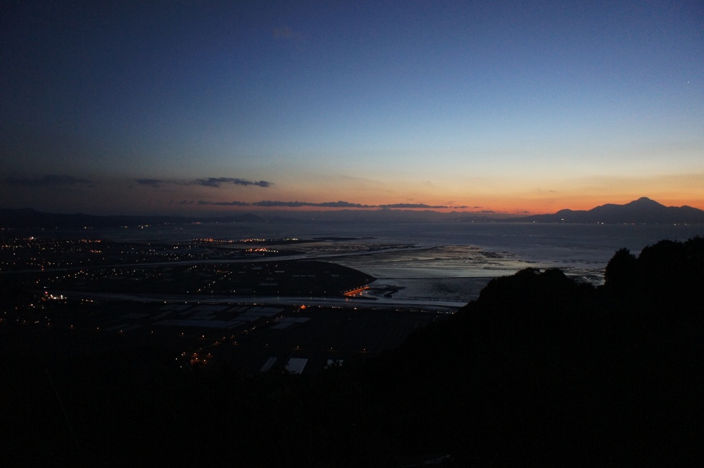 夕景以上夜景未満