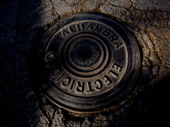 マンホール（のフタ）