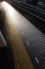 待ちわびる